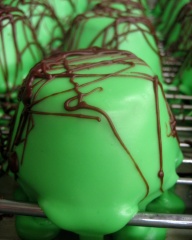 St. Pat\'s Cake Dips