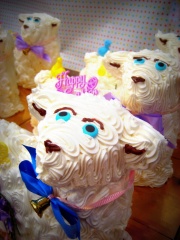Easter Lamb Cakes